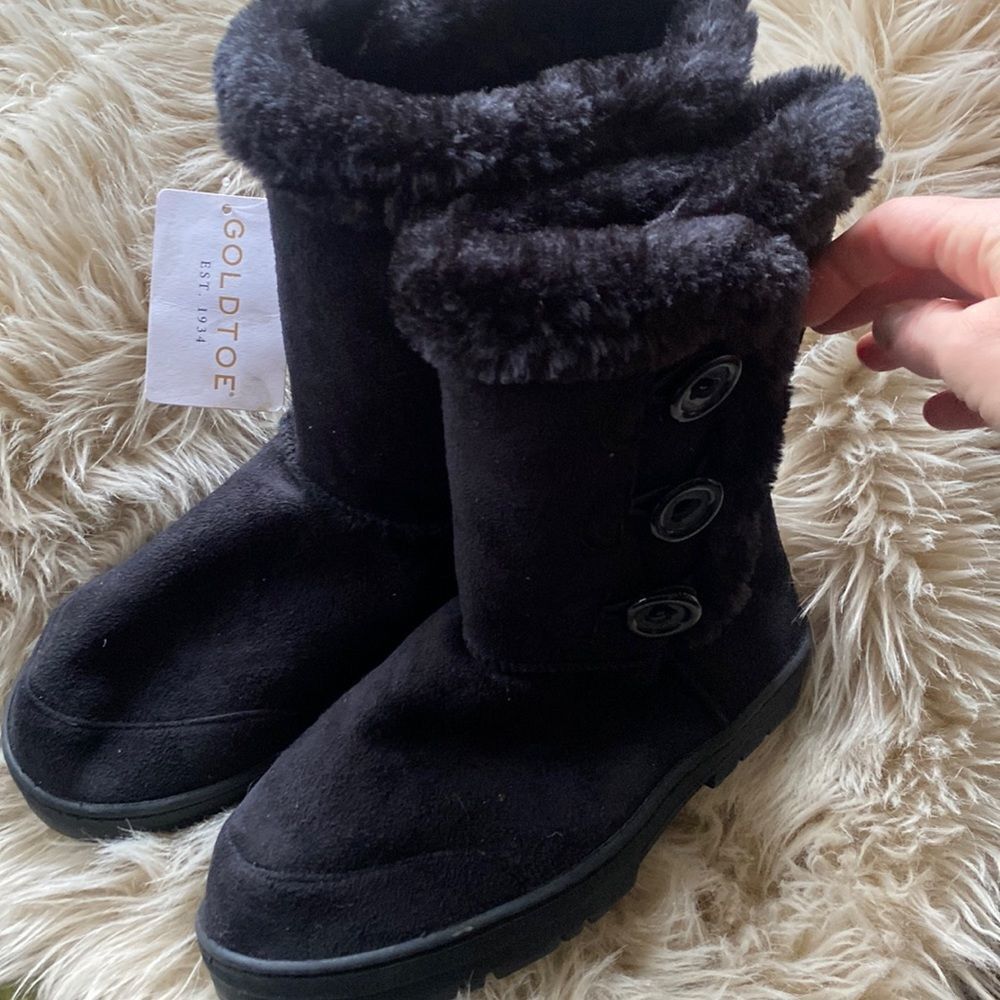 New Gold toe black suede boots size 7 NWT